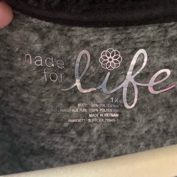 Jacket - Picture 3 of 3